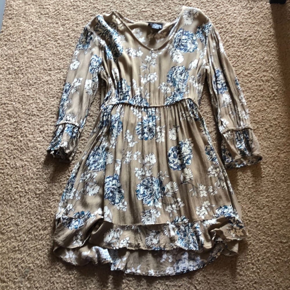 Woman’s Dress